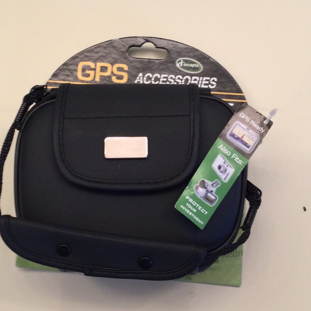 Brand new iConcepts GPS Case Hard Shell